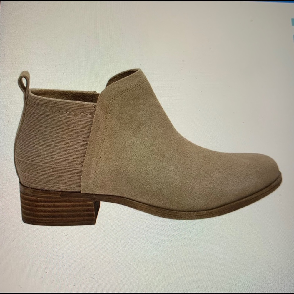 Toms Delia desert taupe bootie